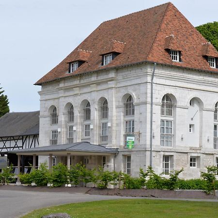 Отель Grand Slam Le Vaudreuil Экстерьер фото