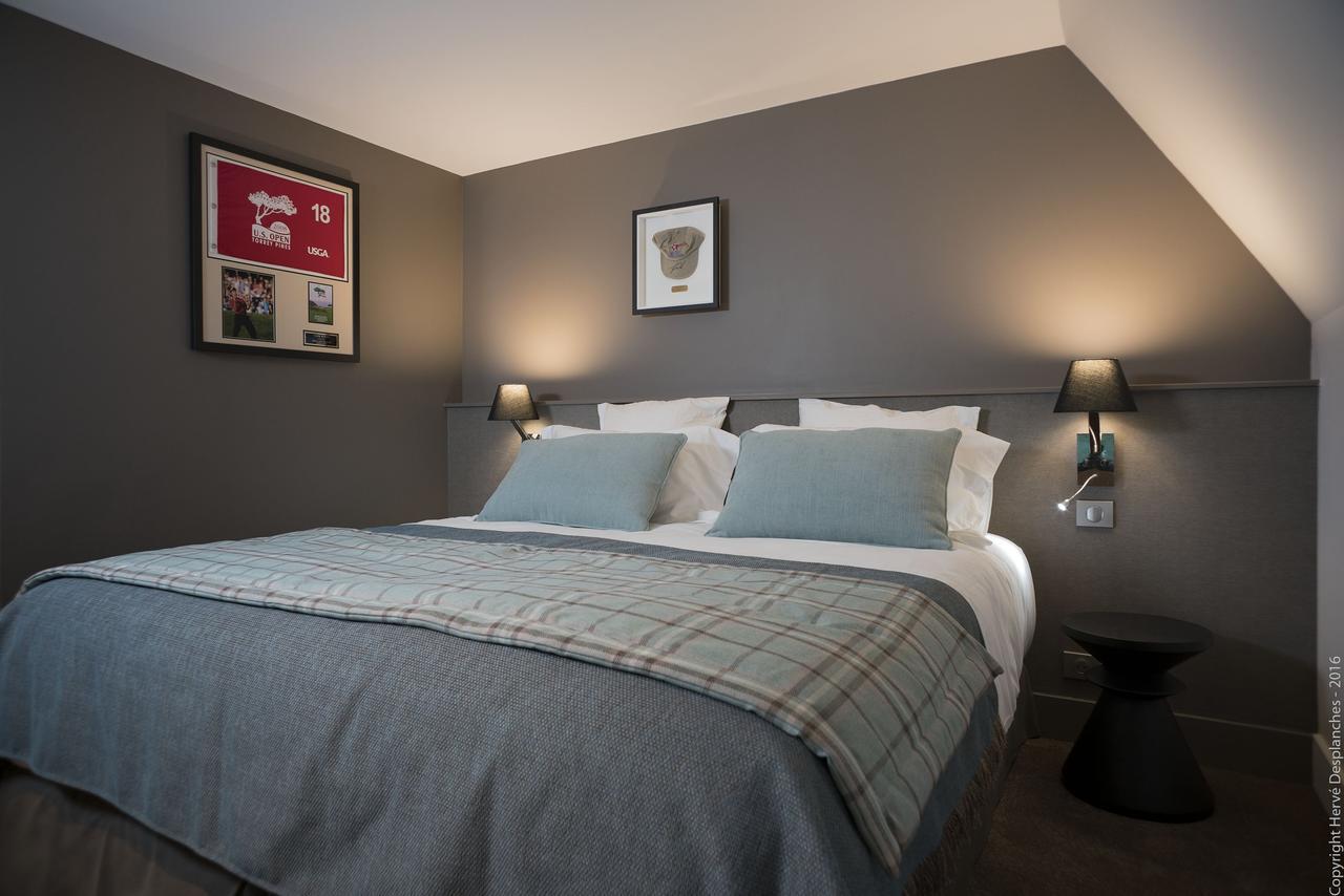 Отель Grand Slam Le Vaudreuil Экстерьер фото