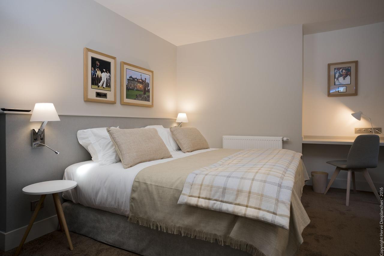 Отель Grand Slam Le Vaudreuil Экстерьер фото
